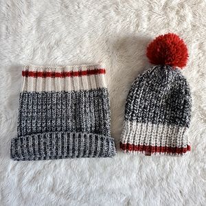 Roots Knitted Kids Hat and Neck Cowl Set. GUC.